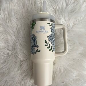 Stanley Adventure Quencher 40oz Cream Floral